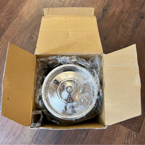 Ice Bucket with Tongs from Francois et Mimi, NWOT, NIB - Picture 9 of 10